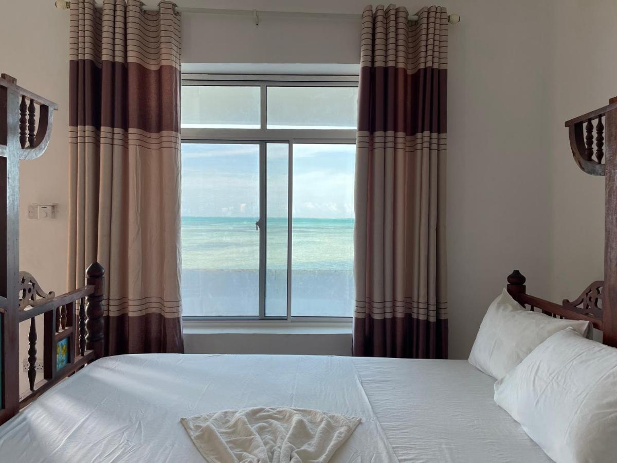جامبياني Visitor'S Inn المظهر الخارجي الصورة