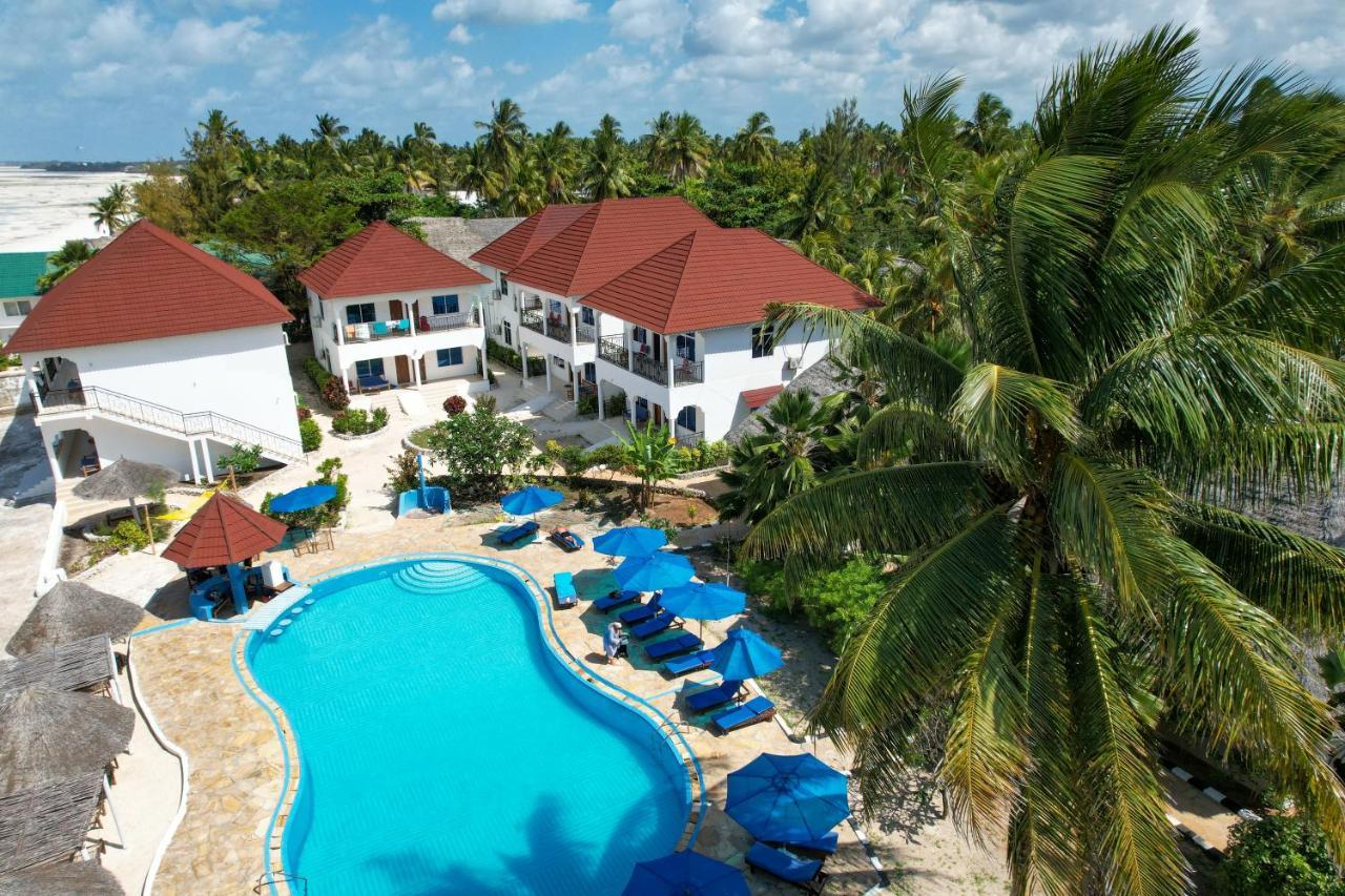 جامبياني Visitor'S Inn المظهر الخارجي الصورة