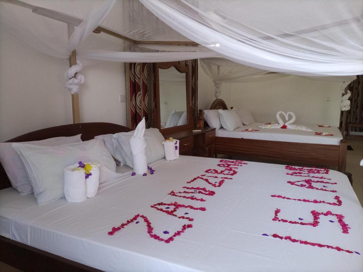 جامبياني Visitor'S Inn المظهر الخارجي الصورة